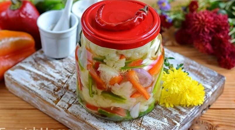 salat-iz-cvetnoj-kapusty-2065917